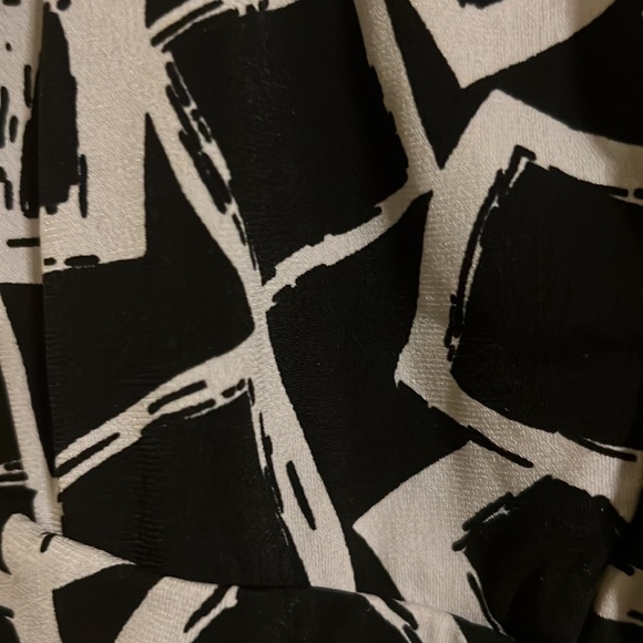 Julian Taylor short sleeve dress for women. Size 10 - Picture 3 of 5